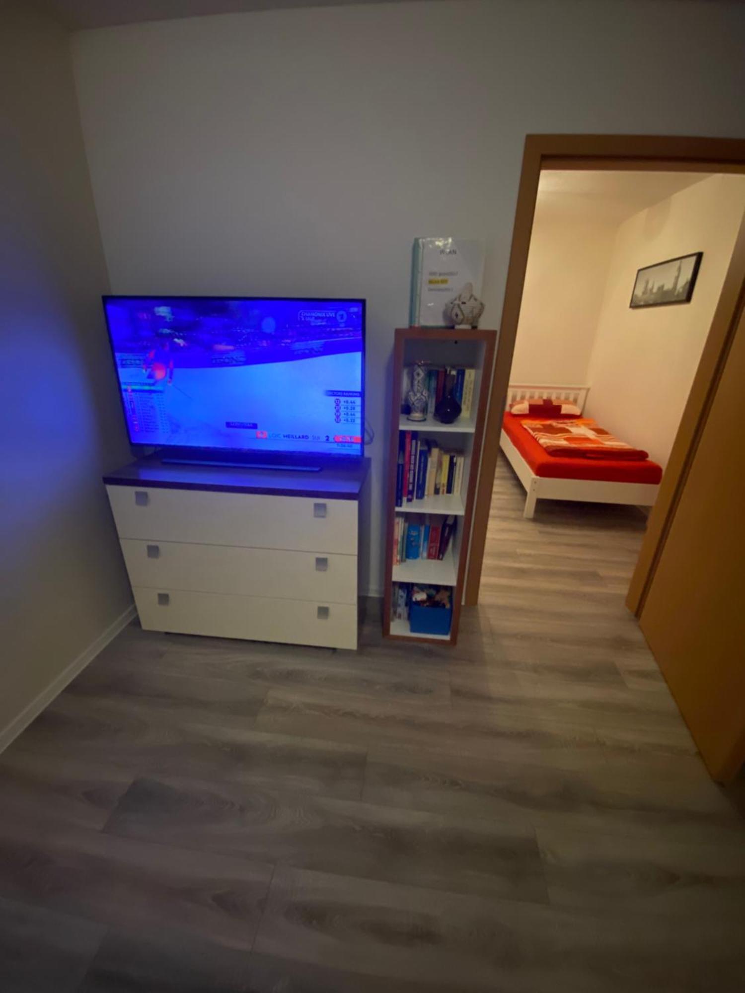 Ferienwohnung - Monteurwohnung Familie Houri Neupotz Luaran gambar